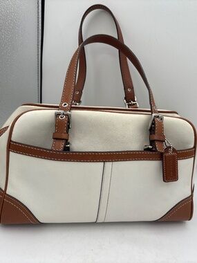 Coach Hampton Satchel Shoulder Bag Ivory Tan Brown Leather w/ Hang tag F11198